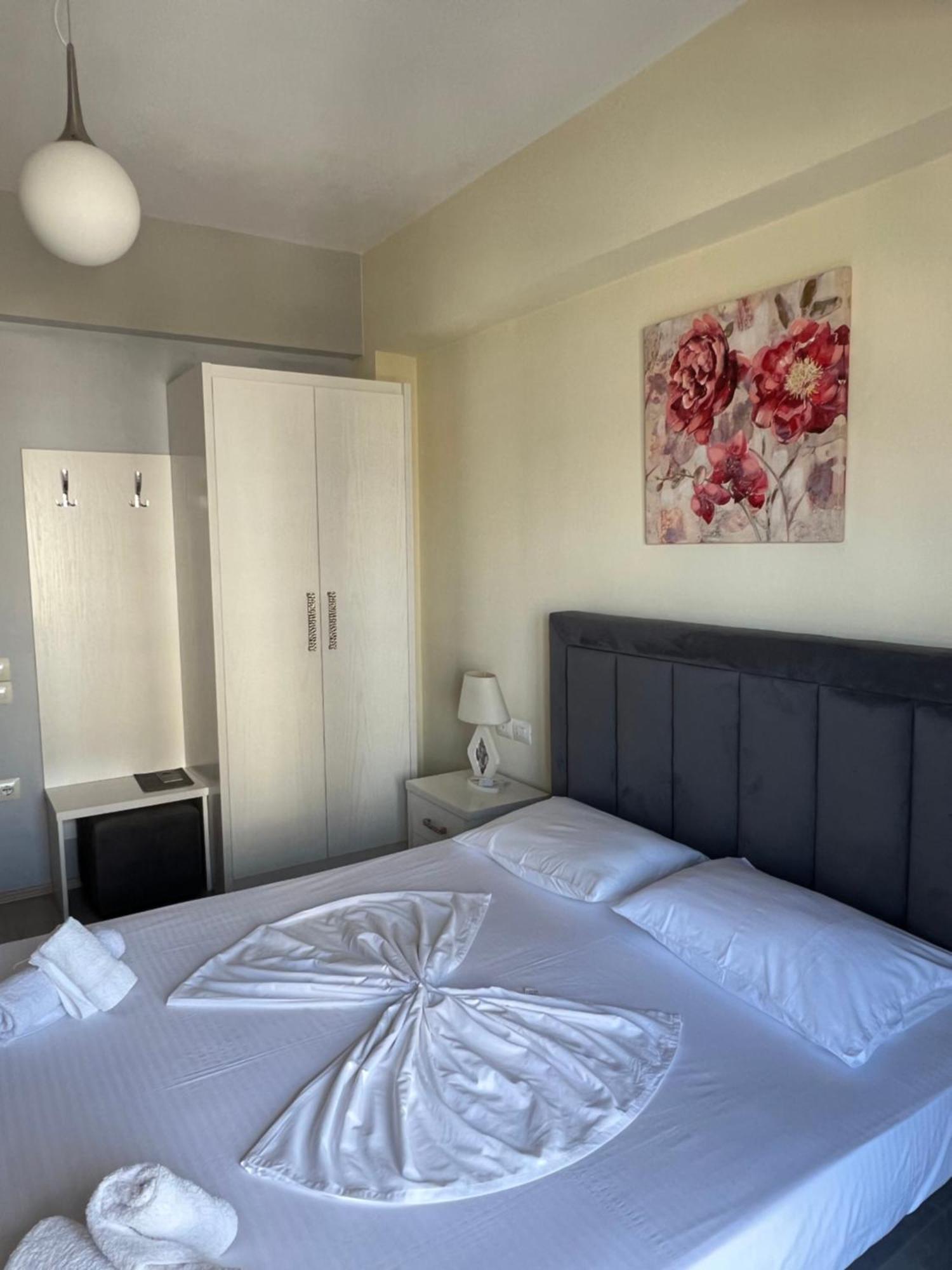 Prive Hotel Sarande